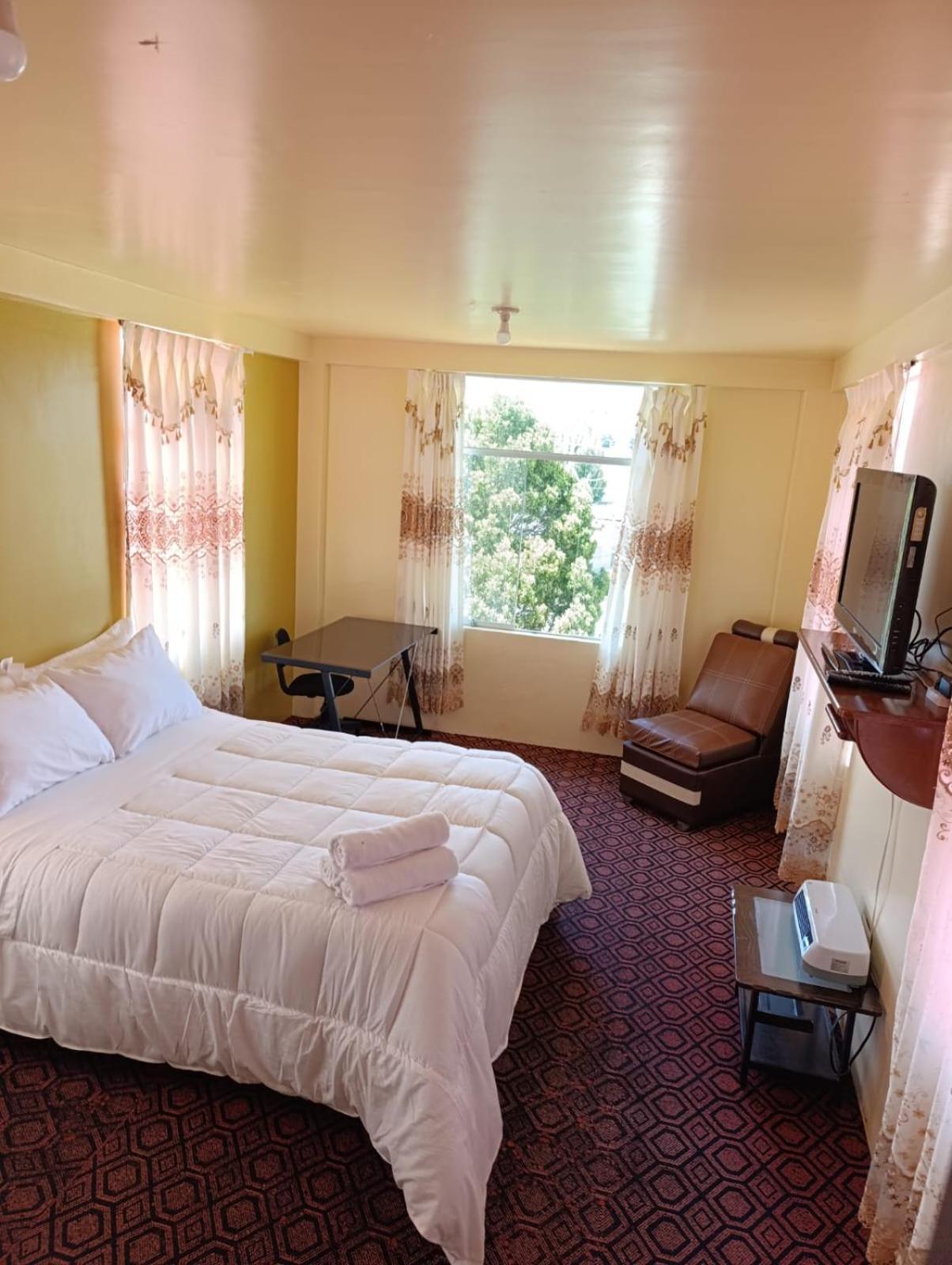 Hotel Summita Юнгио Экстерьер фото